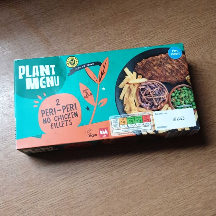 photo of Plant Menu 2 Peri-Peri No Chicken Fillets shared by @timea on  28 Mar 2022 - review