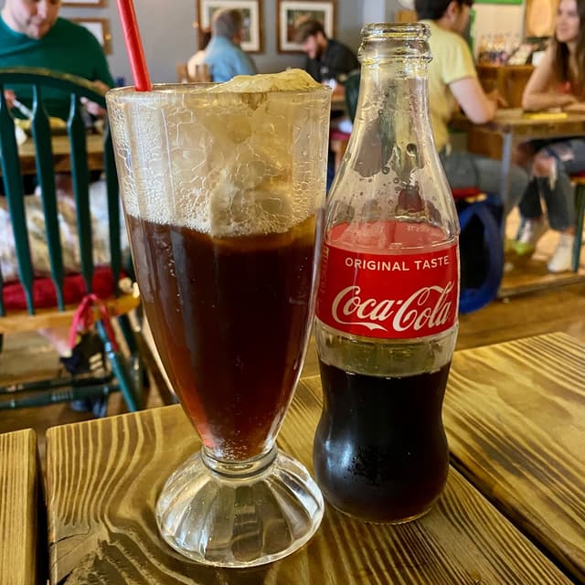 Photo of the dish “Coke Float”