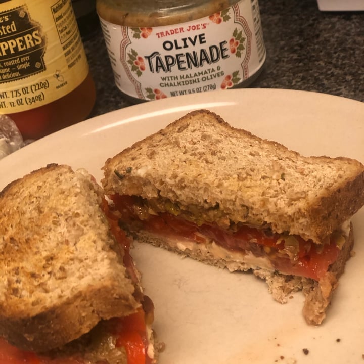 photo of Trader Joe's Olive tapenade with kalamata shared by @allieforthesoul on  12 Jul 2022 - review