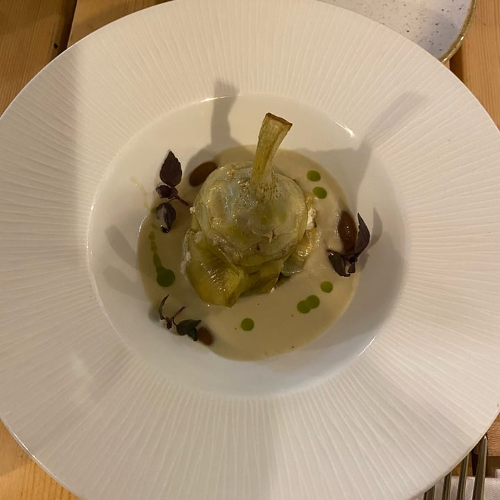 review photo of Aromaticus Carciofo alla romana ripieni di ricotta di mandorle affumicata shared by @susannaporto on 12 Apr 2022 - review