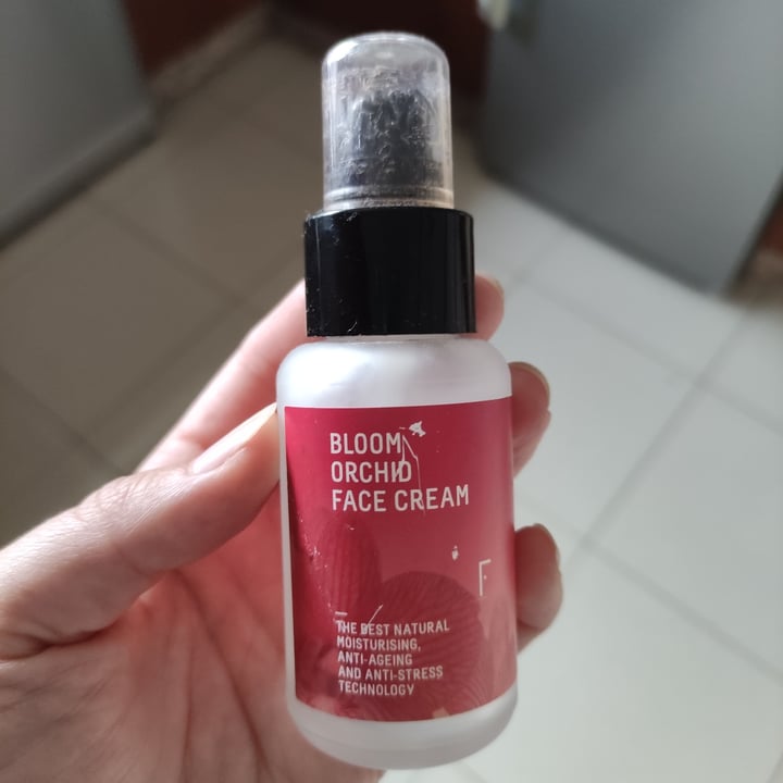 photo of Freshly Cosmetics Bloom orchid face cream shared by @iruchinha on  15 Sep 2022 - review
