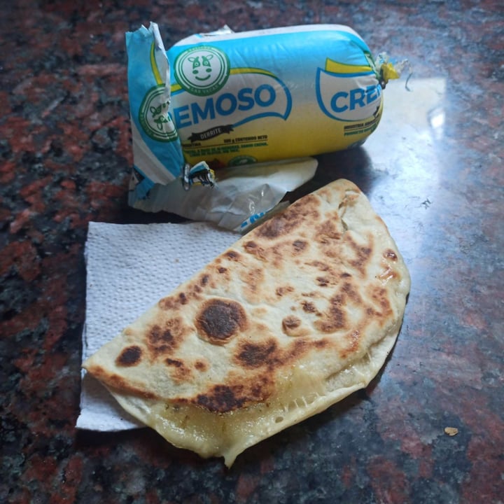 photo of Felices Las Vacas Queso Cremoso en Cilindro shared by @ailinl on  17 Apr 2022 - review