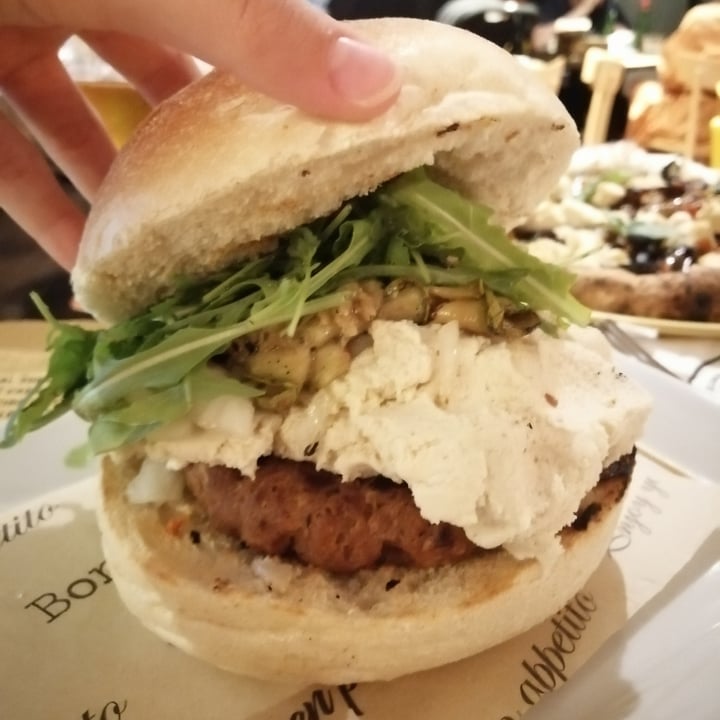 photo of Sunrise Est. 1984 Vegan Burger shared by @sgiuli on  05 Jul 2022 - review