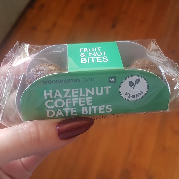 review photo of Woolworths Food Hazelnut coffee date bites shared by @devnitief on 10 Sep 2021 - review