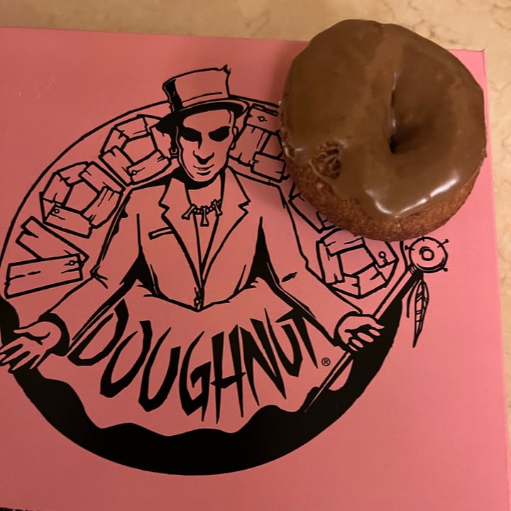 photo of Voodoo Doughnut Maple Cake shared by @courtlynn on  20 Mar 2022 - review