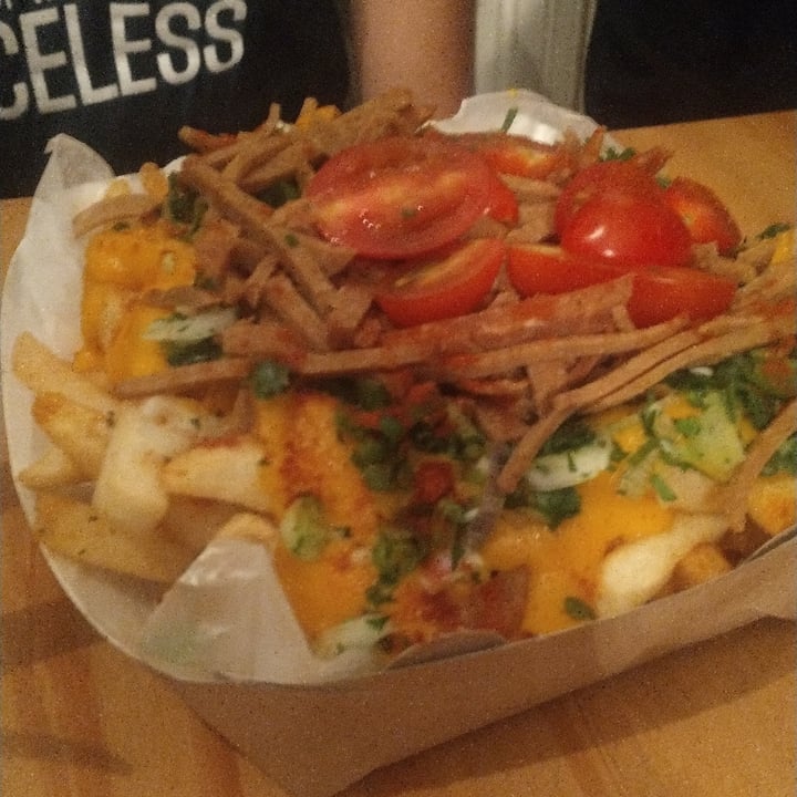 review photo of Framheim Cerveceria Super papas shared by @unpatomas on 08 Nov 2021 - review