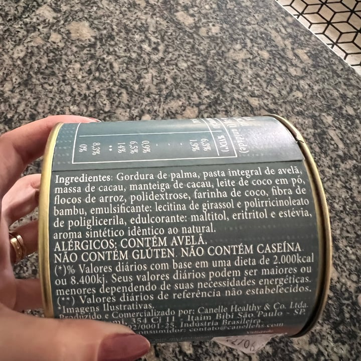 review photo of Canelle Healthy Sweets Hazelnut crunch shared by @julianamda2107 on 11 May 2022 - review