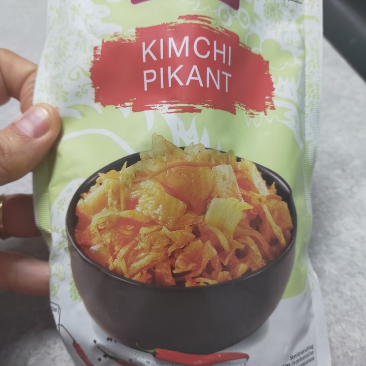 photo of Chop stick Asian Food Kimchi Pikant shared by @corsidicucinav on  24 Sep 2022 - review