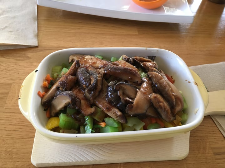 review photo of Lotus Seed Vegetarian Restaurant Meatball sub, musroom teryaki bowl shared by @wrygirl on 23 Apr 2018 - review