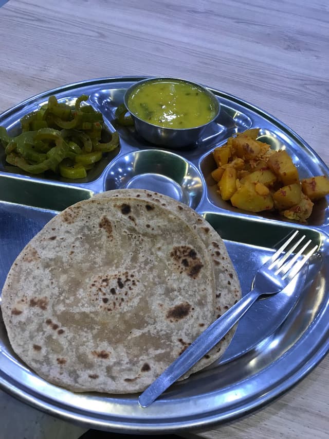Photo of the dish “Chapati with dhal”