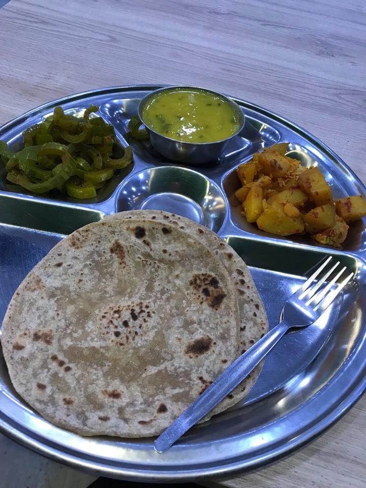 photo of Flavours @ UTown (Foodclique) Chapati with dhal shared by @opheeeliaaa on  26 Jun 2019 - review