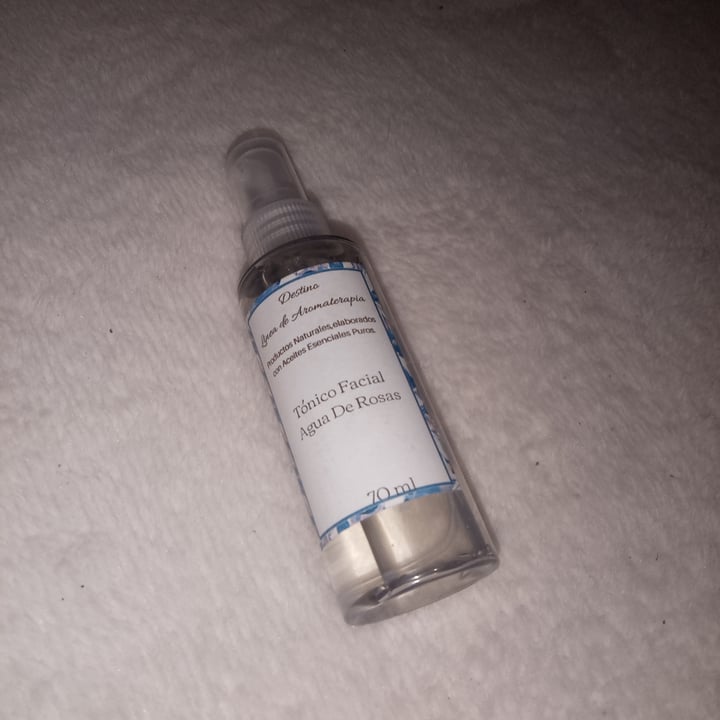 photo of Destino linea de aromaterapia Tónico facial shared by @sashaberzerk on  21 Aug 2021 - review