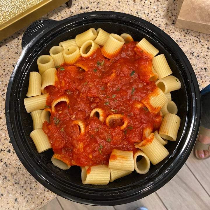 photo of Olive Garden Italian Restaurant Rigatoni Pasta shared by @nathlena19 on  21 Jun 2022 - review