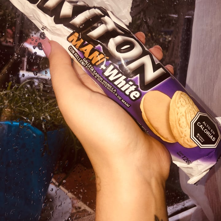 photo of Galletas McKay Tritón Maní White shared by @fasggy on  24 Mar 2021 - review