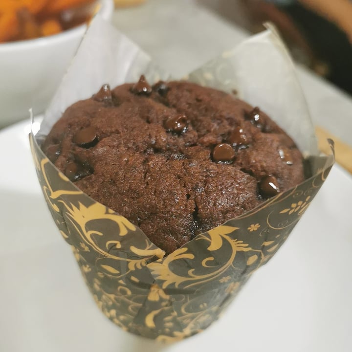 photo of nomVnom Bistro Chocolate Muffin shared by @qfongtan on  26 Dec 2020 - review