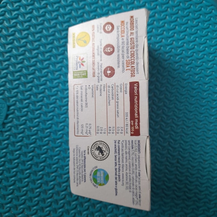 review photo of Alpro 2 X Chocolate and hazelnut shared by @cotolettaaaaa on 31 Aug 2022 - review