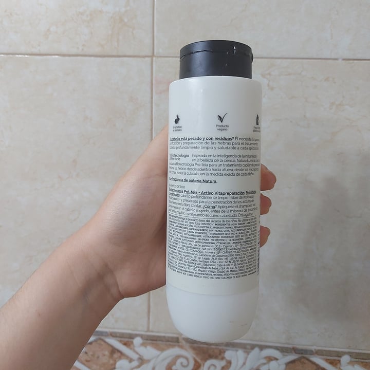 review photo of Natura Shampoo Detox Limpieza Profunda LUMINA shared by @larapallotta on 04 Nov 2021 - review