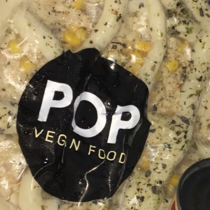 photo of Pop vegan food Pizza congelada frango com chedar shared by @paivalucasx on  19 Apr 2022 - review