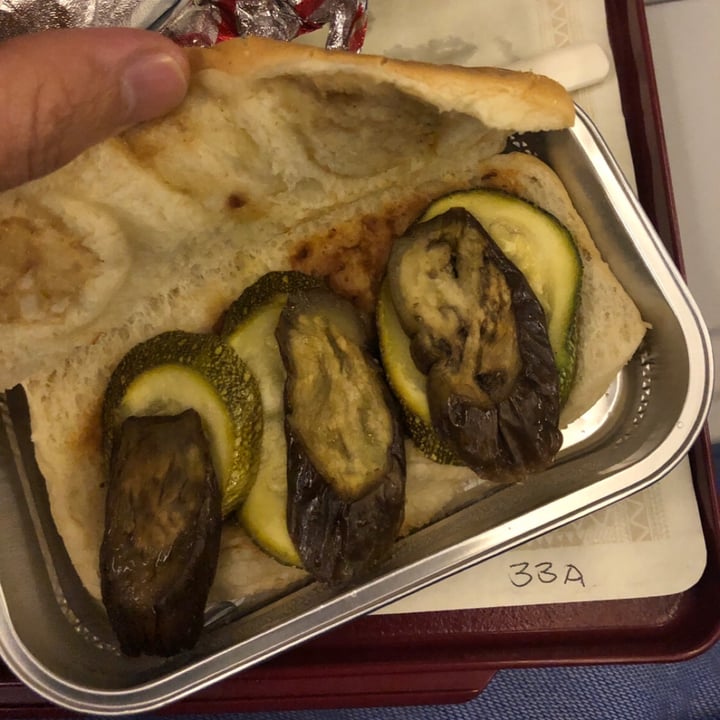 photo of philippine airlines Vegan Sandwich shared by @baliveganclub on  16 Oct 2022 - review