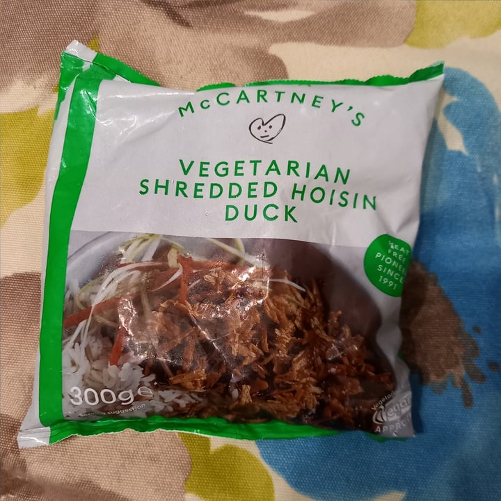 photo of Linda McCartney's Vegetarian Shredded Hoisin Duck shared by @c1audia on  20 Oct 2021 - review