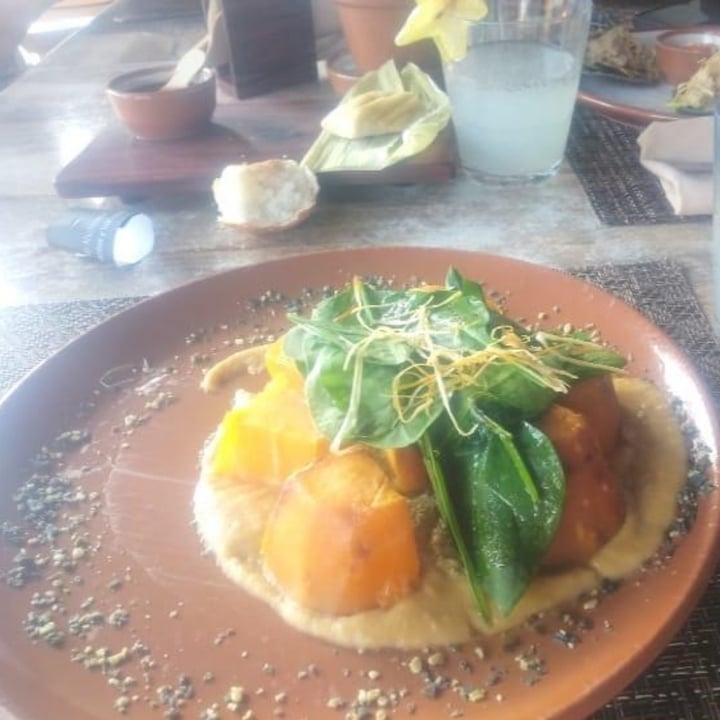 review photo of Restaurant LU Cocina Michoacana Camote con mole verde shared by @rachelfern on 10 Jan 2021 - review
