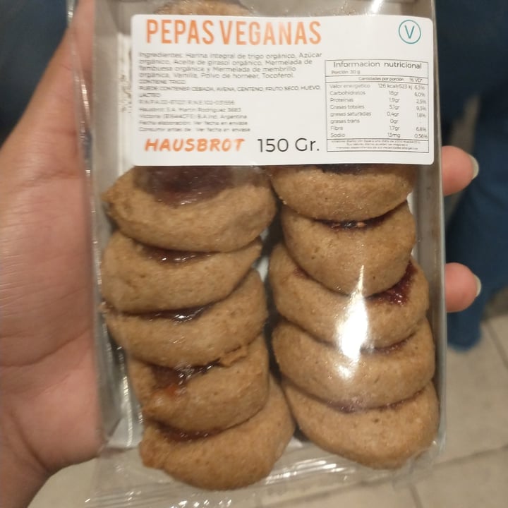 photo of Hausbrot Pepas veganas shared by @malenita on  10 Nov 2021 - review