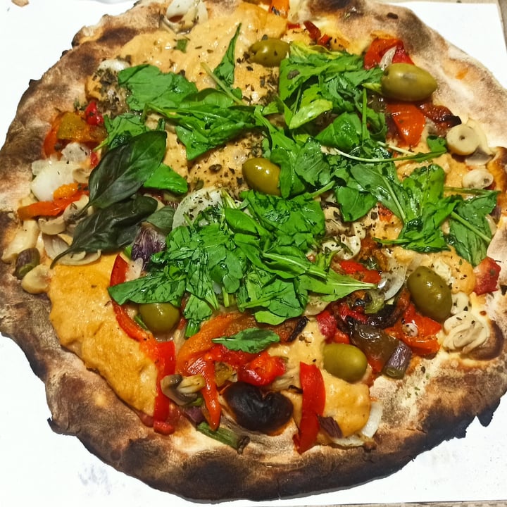 photo of Lontano Pizza Pizza carciofo vegani shared by @gisa on  19 Mar 2022 - review