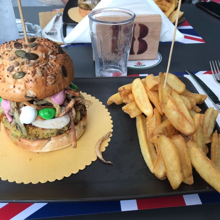 review photo of Old England Pub - Pub Birreria Padova Grace shared by @giuliapedron on 22 Jul 2021 - review