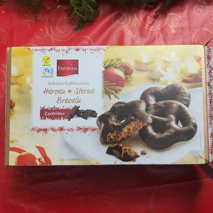 photo of Favorina Schoko Lebkuchen Herzen Sterne Brezeln shared by @katy26 on  12 Dec 2022 - review