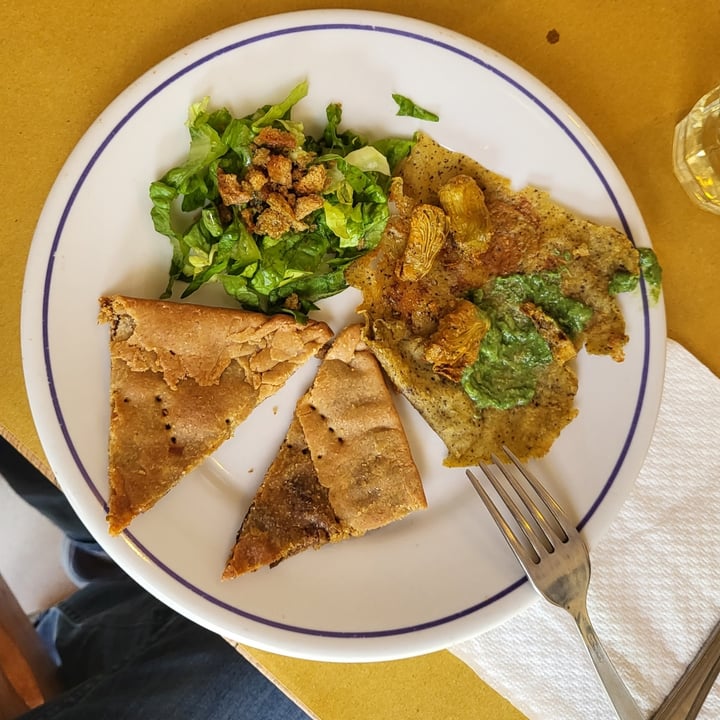 review photo of Agriturismo Biologico Vegano Piccapane, Cutrofiano, Salento Tris Di Antipasti shared by @algaritmica on 08 May 2022 - review