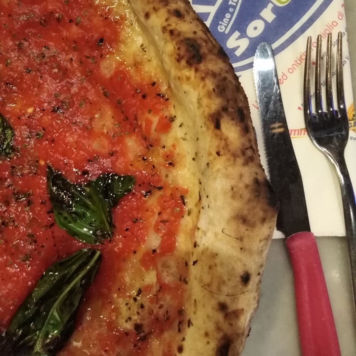 photo of Gino Sorbillo Marinara shared by @cristina1illiu on  07 Dec 2021 - review