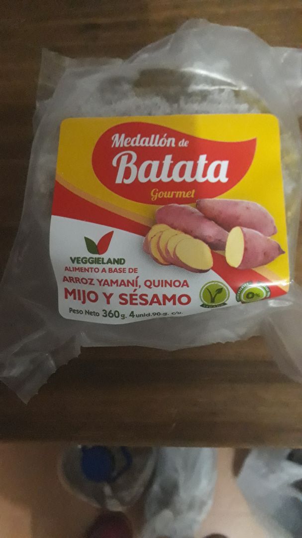 photo of Veggieland Medallón De Batata Gourmet shared by @valefit on  21 Apr 2020 - review
