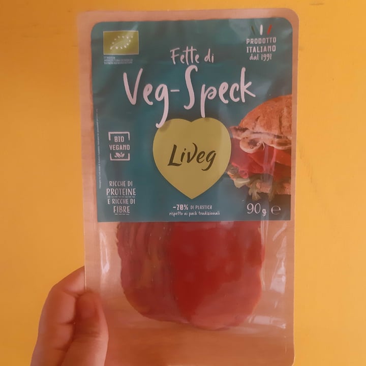 photo of Liveg Fette di veg-speck shared by @suanni on  18 Sep 2022 - review