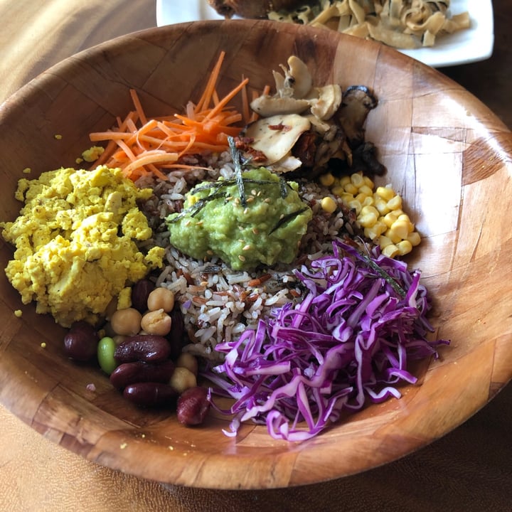 photo of WellSmoocht olive buddha bowl shared by @sophiagoh on  12 Aug 2020 - review