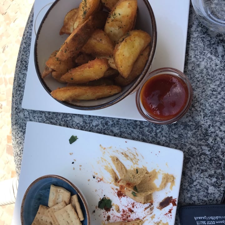 review photo of PAUSA Bruscetta Tomato Pesto shared by @drescoding on 15 Jul 2020 - review