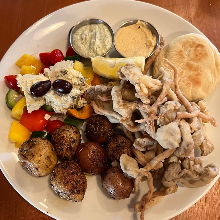 photo of Eve Olive Greek Goddess Platter shared by @veganmika on  17 Apr 2022 - review