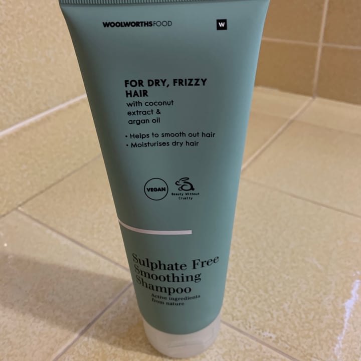 photo of Woolworths Sulphate Free Strengthening Shampo shared by @stuartdyer on  02 Aug 2020 - review