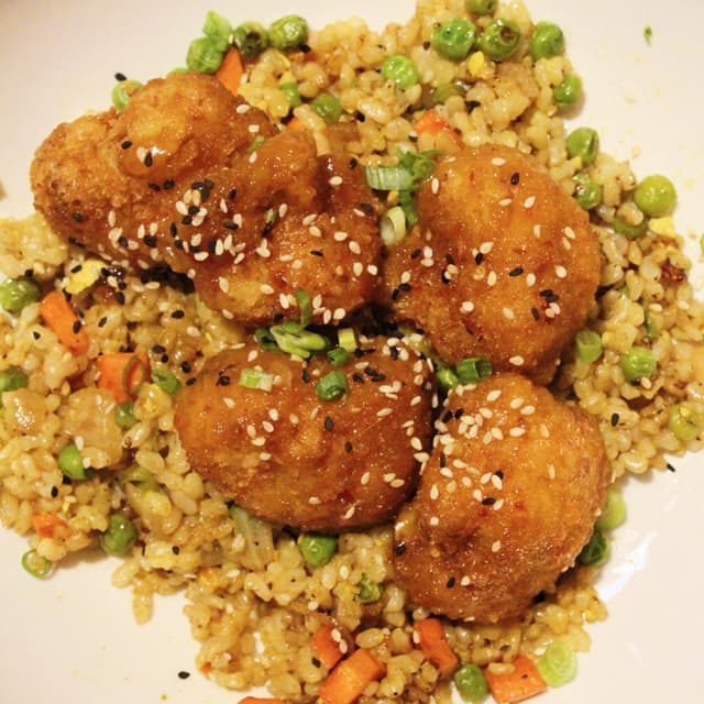 菜肴“Orange Cauliflower”的照片