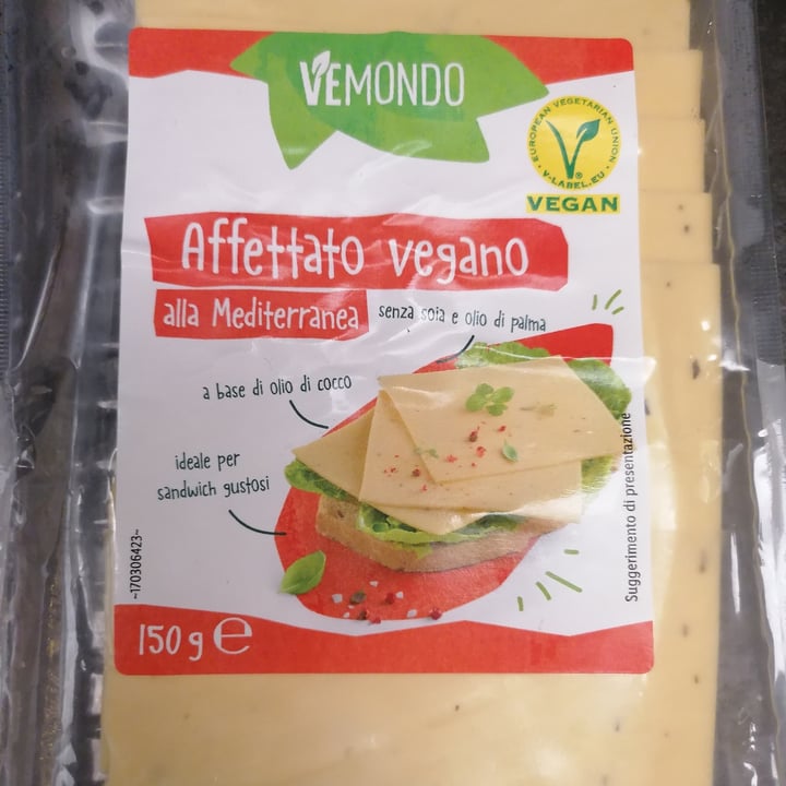 photo of Vemondo Affettato vegano alla Mediterranea shared by @normab91 on  29 Nov 2021 - review