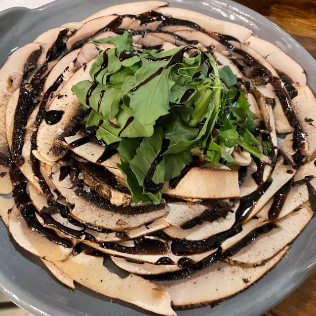 Photo of the dish “carpaccio de fungi”