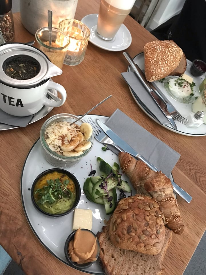 photo of STURBOCK café Vier Möhrenbrunnen/ breakfast shared by @charlyy on  03 Dec 2019 - review