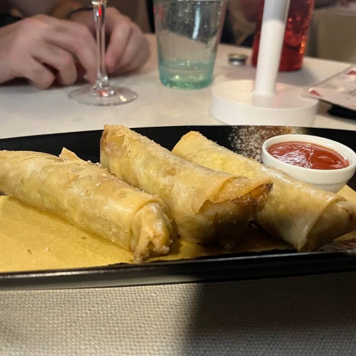 photo of Amaranto Ristorante Spring roll shared by @jessicarebeg on  06 Aug 2022 - review