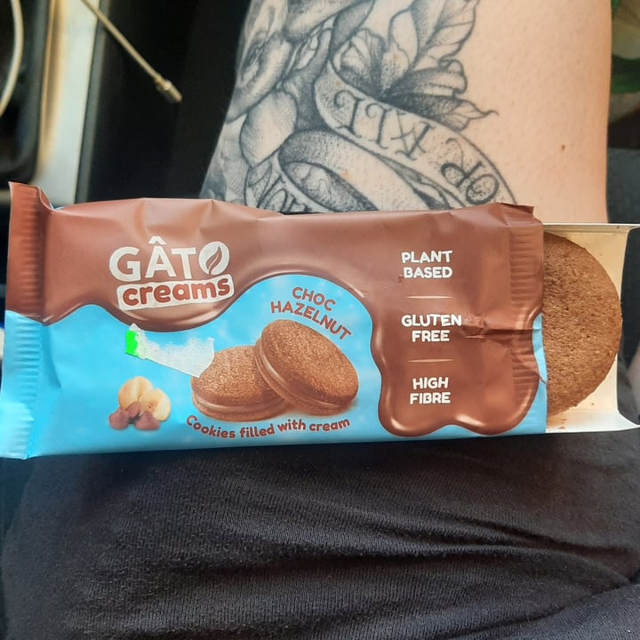 review photo of Gato creams Galletas de chocolate y avellanas shared by @lynnvgn on 22 Jul 2022 - review