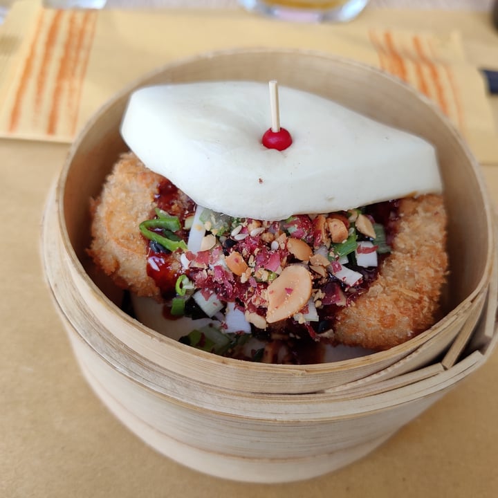 photo of Handa Tofu Katsu Bao shared by @dezu3 on  12 Dec 2021 - review