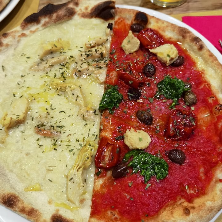 photo of Pota la Pizza Caionvico timida shared by @vulcanoattivo on  30 Sep 2022 - review