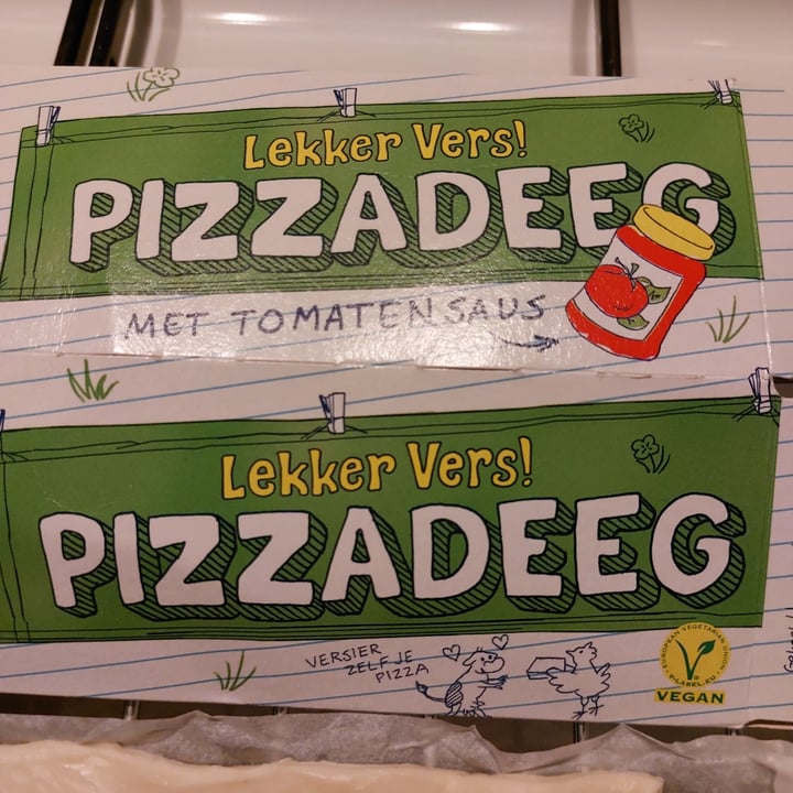 review photo of Jan Pizzadeeg met tomatensaus shared by @saschazelf on 12 Nov 2022 - review