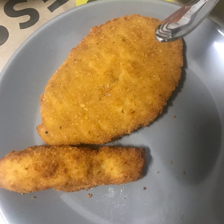 photo of Woolworths Food Plant powered protein schnitzel shared by @natasha21 on  15 Oct 2022 - review