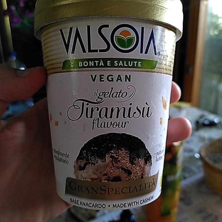 review photo of Valsoia Tiramisú Flavour Gelato shared by @andras on 03 Jun 2021 - review