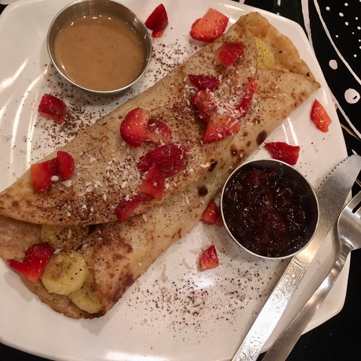 photo of Mandala Cafe Pancake veg shared by @aminacarli on  08 Mar 2022 - review