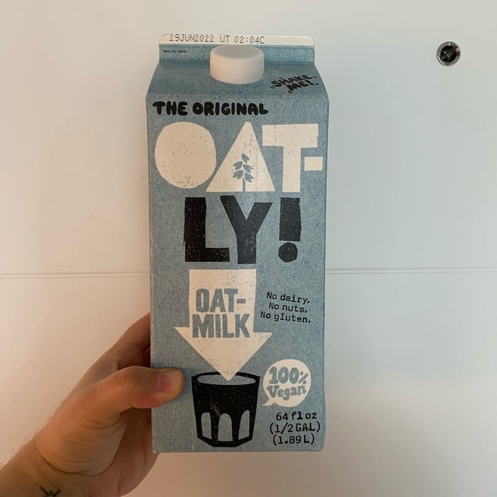 photo of Oatly Avena Avoine Bio shared by @summer91 on  25 Apr 2022 - review
